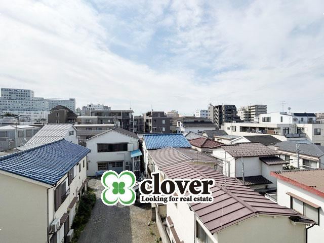 Renovated 2DK Apartment in Itabashi - Photo 1