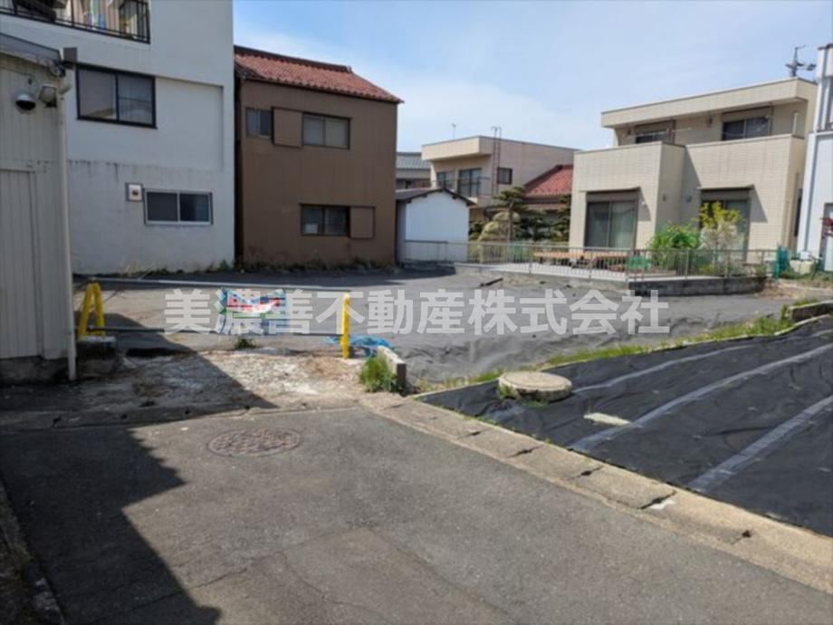 287 m² land in Gifu, Gifu - Photo 1