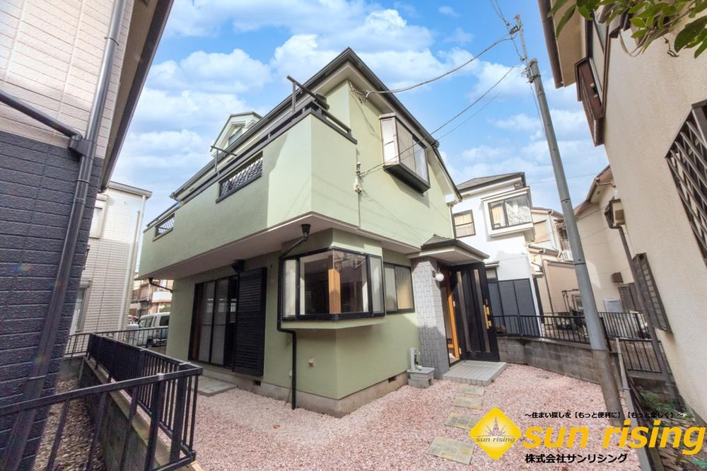 Renovated 3LDK House Ready for Viewing - Photo 1