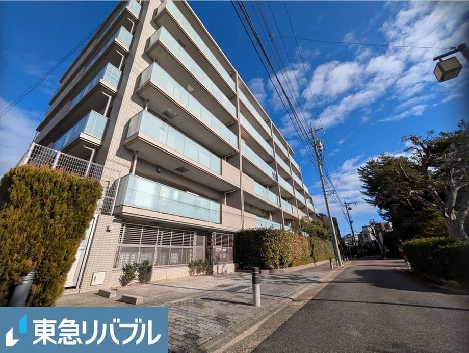 3LDK+S apartment in Meito Ward, Nagoya, Aichi - Photo 1