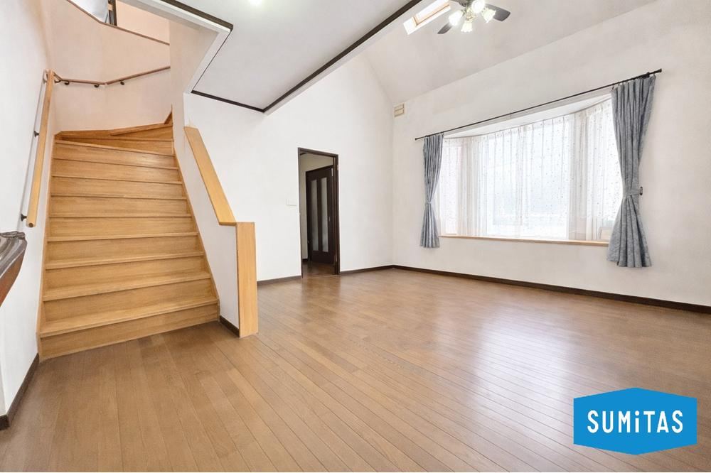 Flexible 4LDK House with Ample Storage in Minami, Sapporo - Photo 1