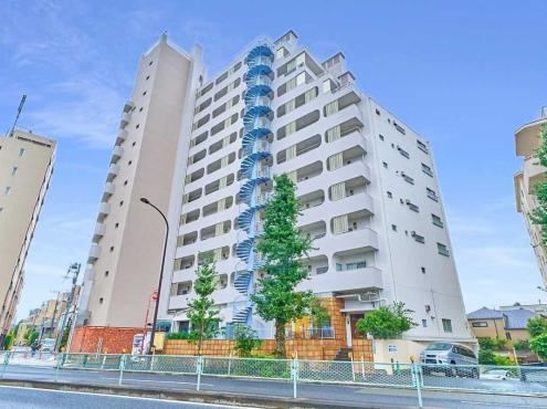 Charming 1LDK Apartment in Jiyugaoka - Photo 1