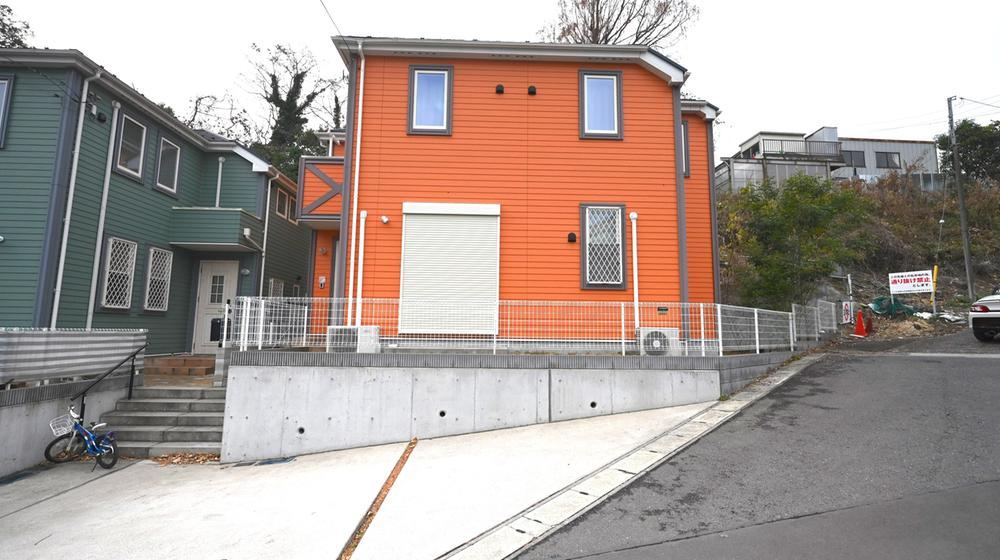 Spacious 4LDK House with Floor Heating in Imajuku, Yokohama - Photo 1