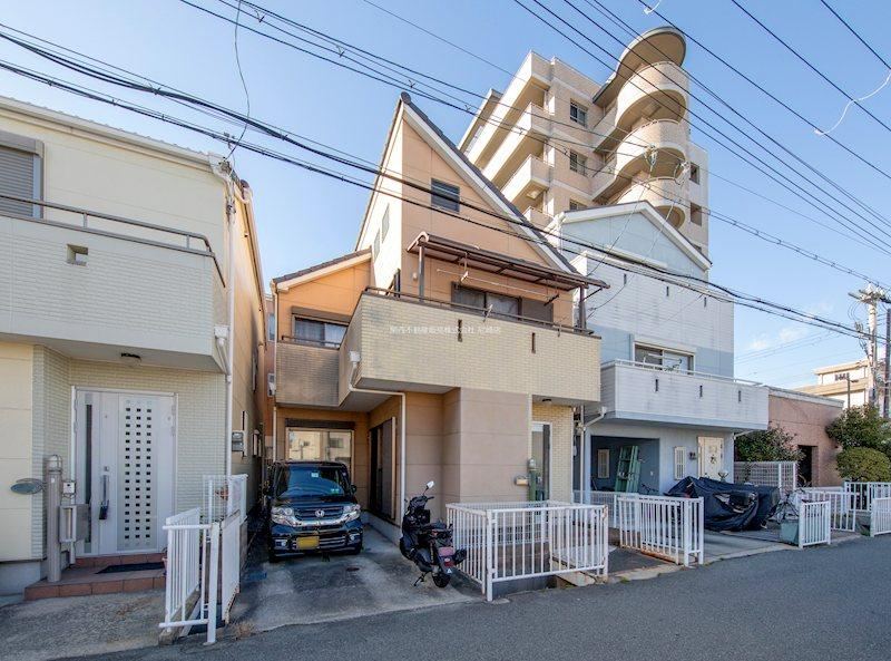 Spacious 4LDK Home in Onishi-cho, Amagasaki - Photo 1