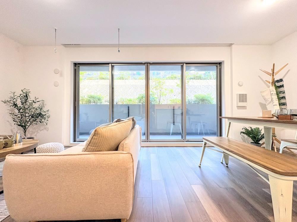 High-Grade 2LDK Apartment Built in 2021, Pet Friendly - Photo 1