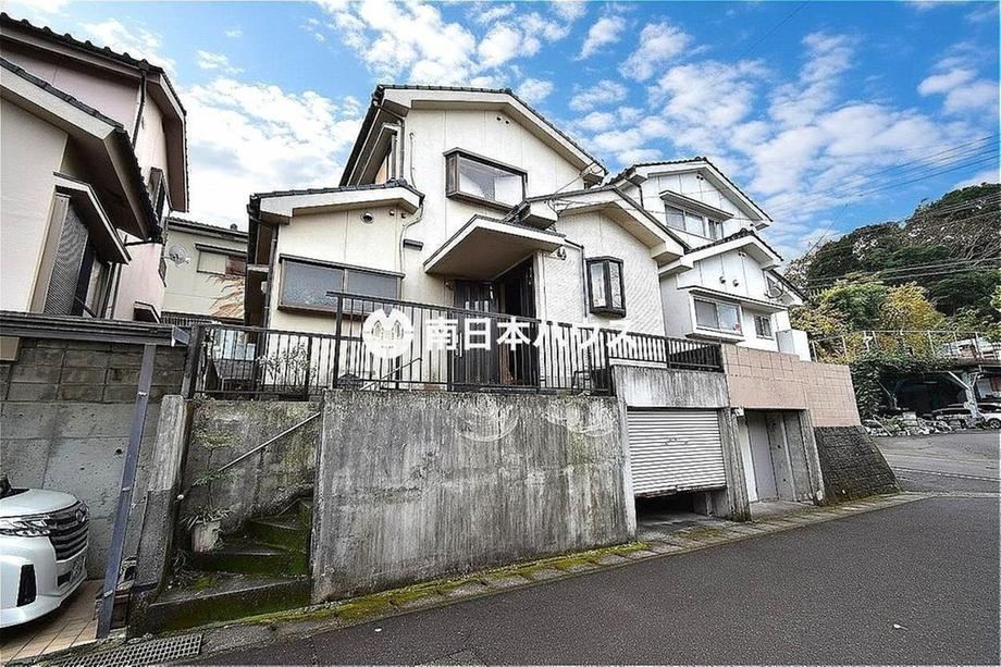Charming 3LDK House Near Tamaguchi Bus Stop - Photo 1