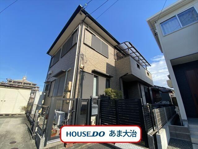 Spacious 5LDK House with Japanese Room in Ama City - Photo 1