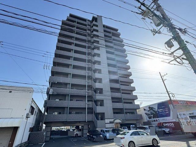 3LDK apartment in Minami Ward, Hiroshima - Photo 1