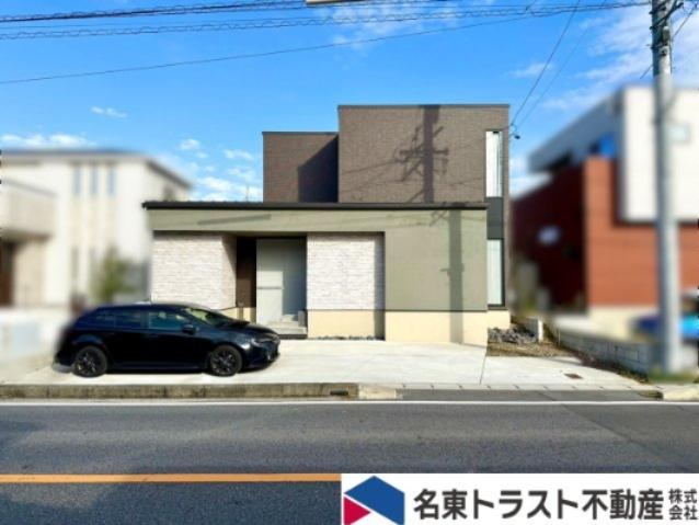 Cat-Friendly Custom Home in Nisshin - Photo 1