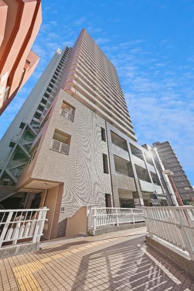 Bright 3LDK Apartment in Matsudo - Photo 1