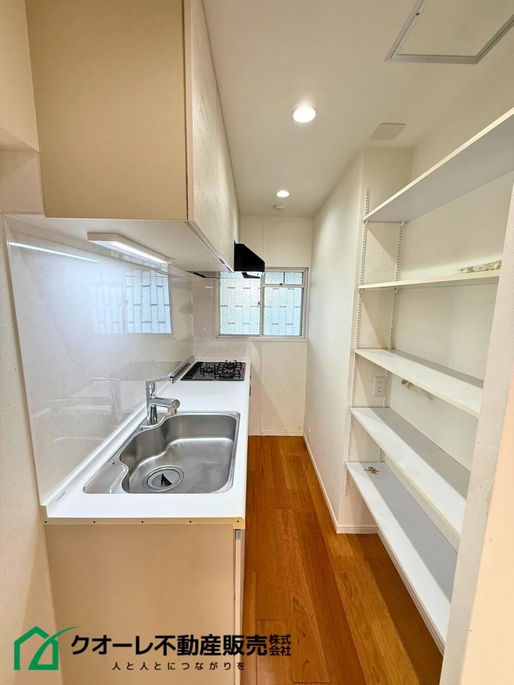 2LDK apartment in Ibaraki, Osaka - Photo 1