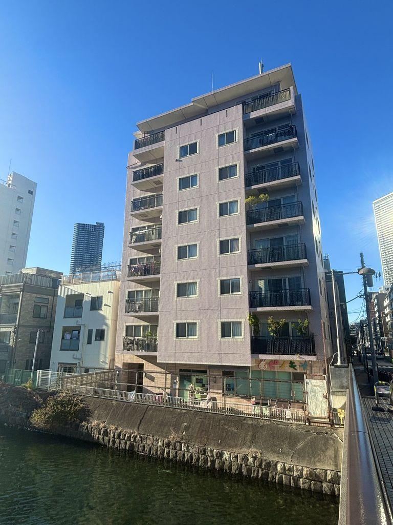 1LDK+S apartment in Chuo Ward, Tokyo - Photo 1
