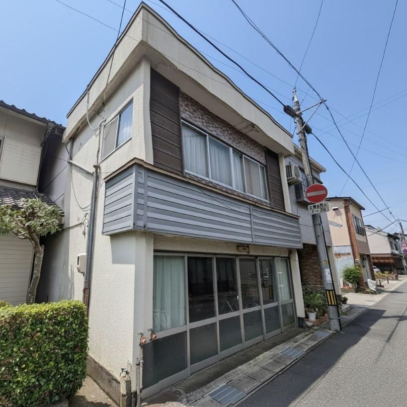Well-Located 6DK Home in Kuze - Photo 1