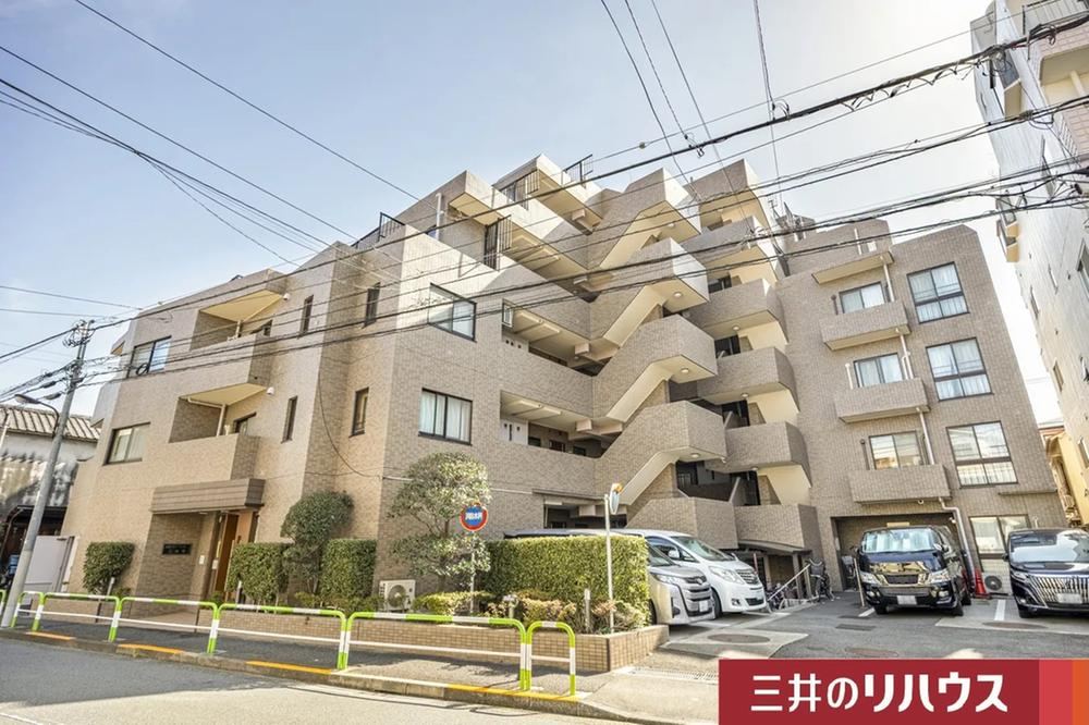 3LDK Apartment in Kamikebukuro - Photo 1