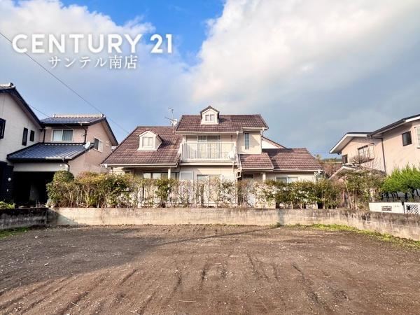 Bright 4LDK House in Otsuka Town - Photo 1