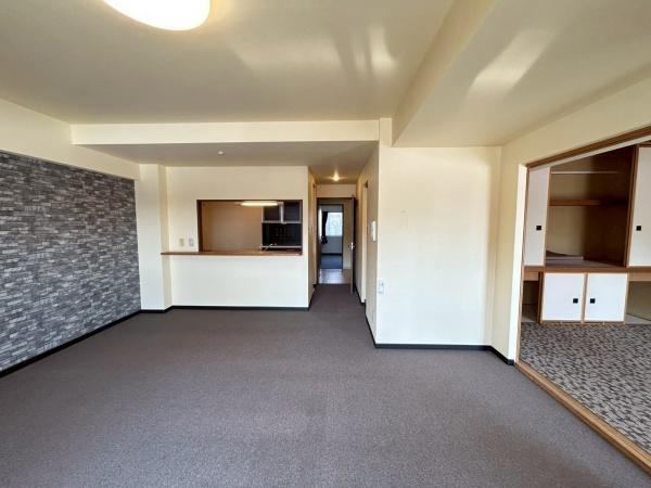 3LDK apartment in Otaru, Hokkaido - Photo 1