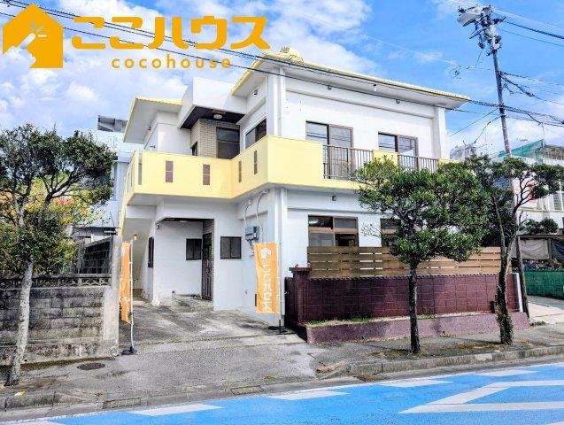 Renovated 7LDK House in Daisyo - Photo 1