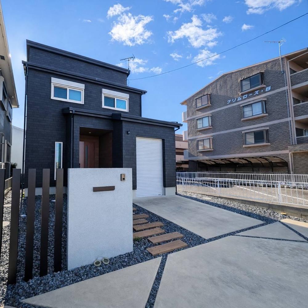 3LDK+S house in Ichinomiya, Aichi - Photo 1