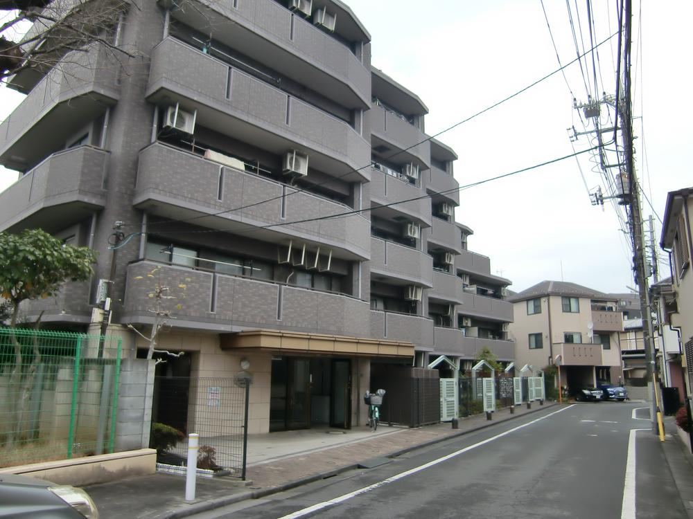 1LDK+S apartment in Itabashi Ward, Tokyo - Photo 1