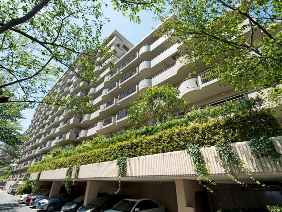 Spacious 3LDK Apartment in Edacho - Photo 1