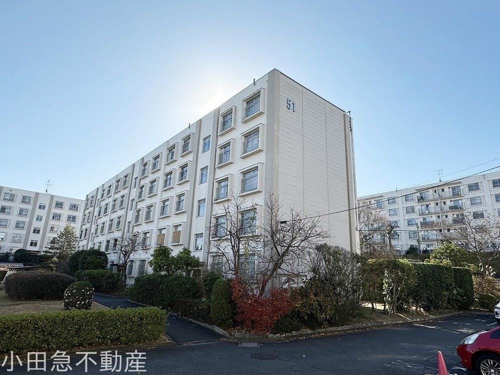 3DK Apartment in Hirao, Tokyo - Photo 1
