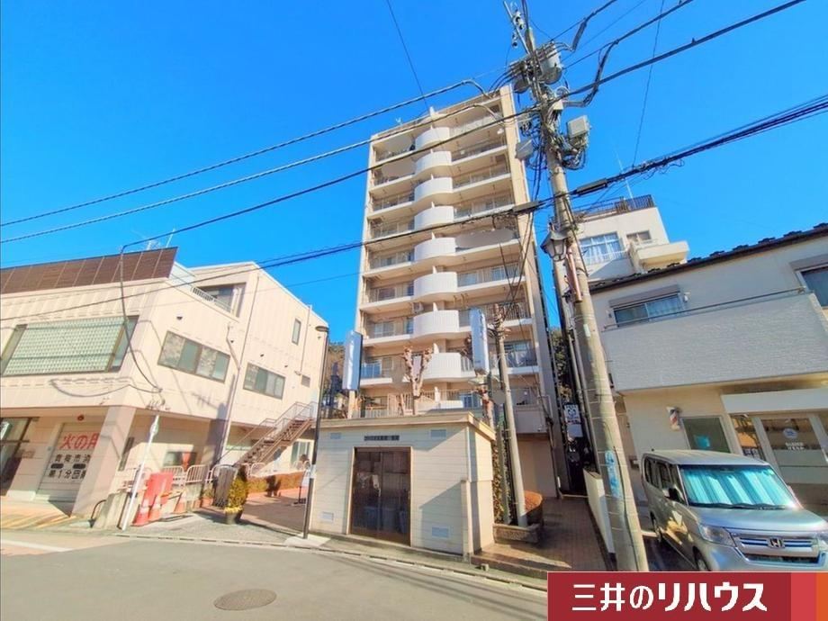 2LDK Apartment Near Ome Station with Scenic Views - Photo 1