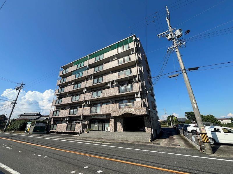 2LDK apartment in Tsu, Mie - Photo 1