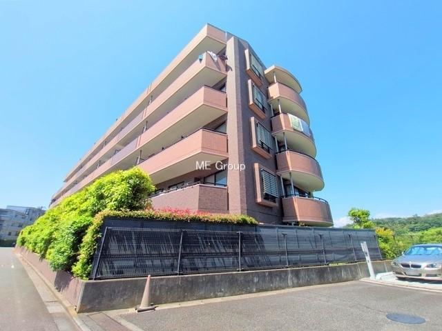 Renovated 3LDK Apartment in Tamashi with Upcoming Updates - Photo 1