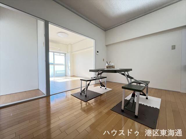 4DK apartment in Minato Ward, Nagoya, Aichi - Photo 1