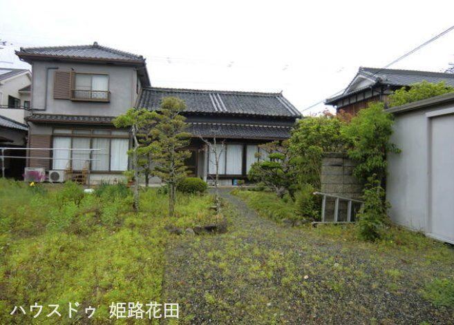 Charming 4DK House with Garden in Funatsu-cho - Photo 1