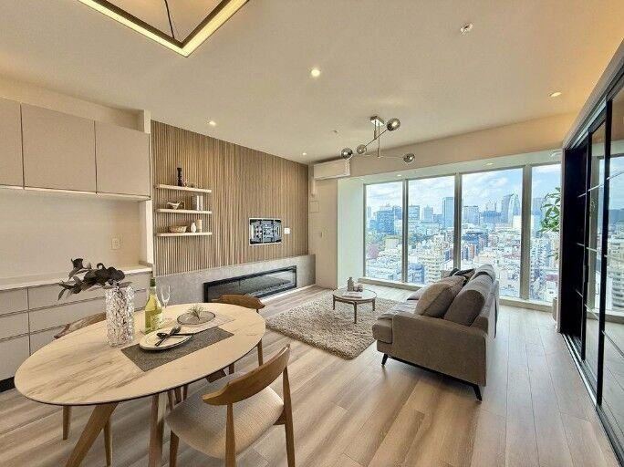 2LDK apartment in Shinjuku Ward, Tokyo - Photo 1