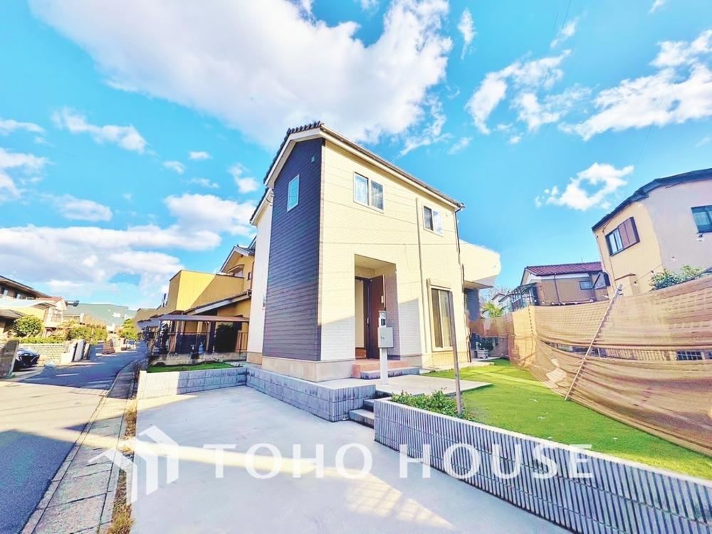 Modern 4LDK House with Spacious Garden in Kashiwa - Photo 1