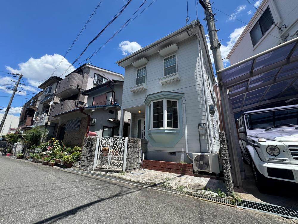 Cozy 3LDK House with Floor Heating in Suita - Photo 1