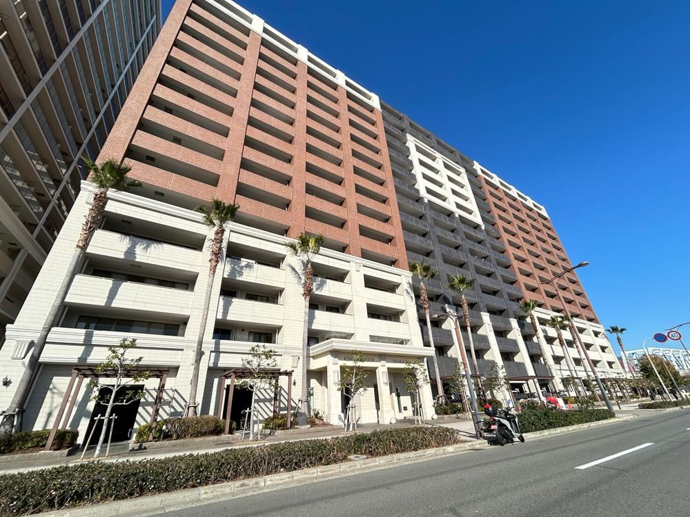 3LDK apartment in Konohana Ward, Osaka - Photo 1