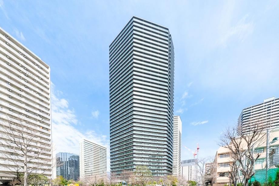 3LDK apartment in Minato Ward, Tokyo - Photo 1