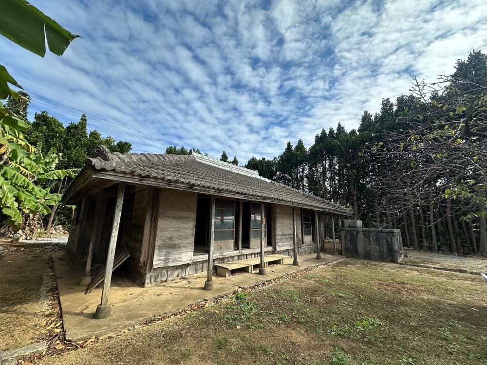 Charming Traditional House Near Churaumi Aquarium - Photo 1