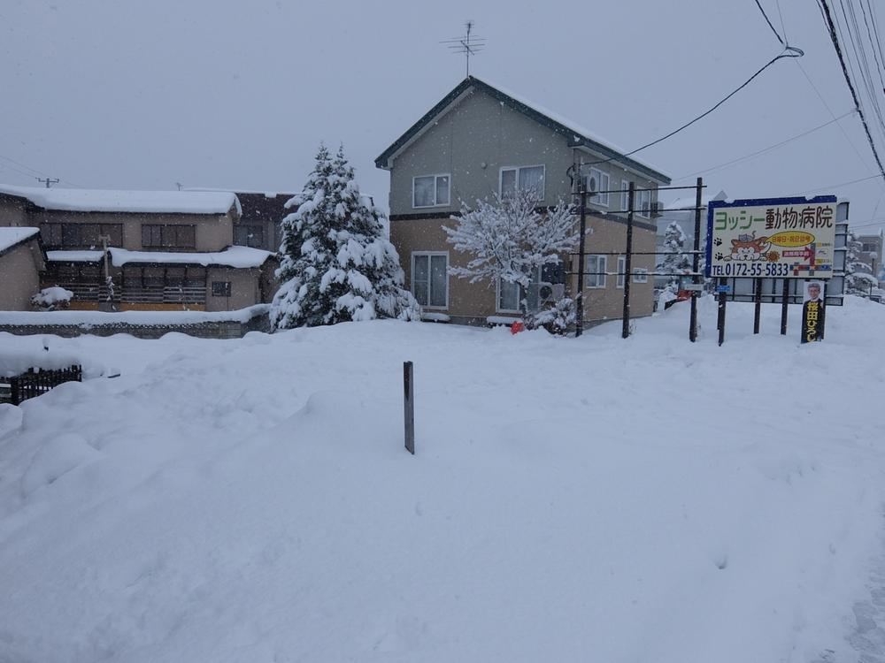 Commercial Land Along Major Road in Hirosaki - Photo 1