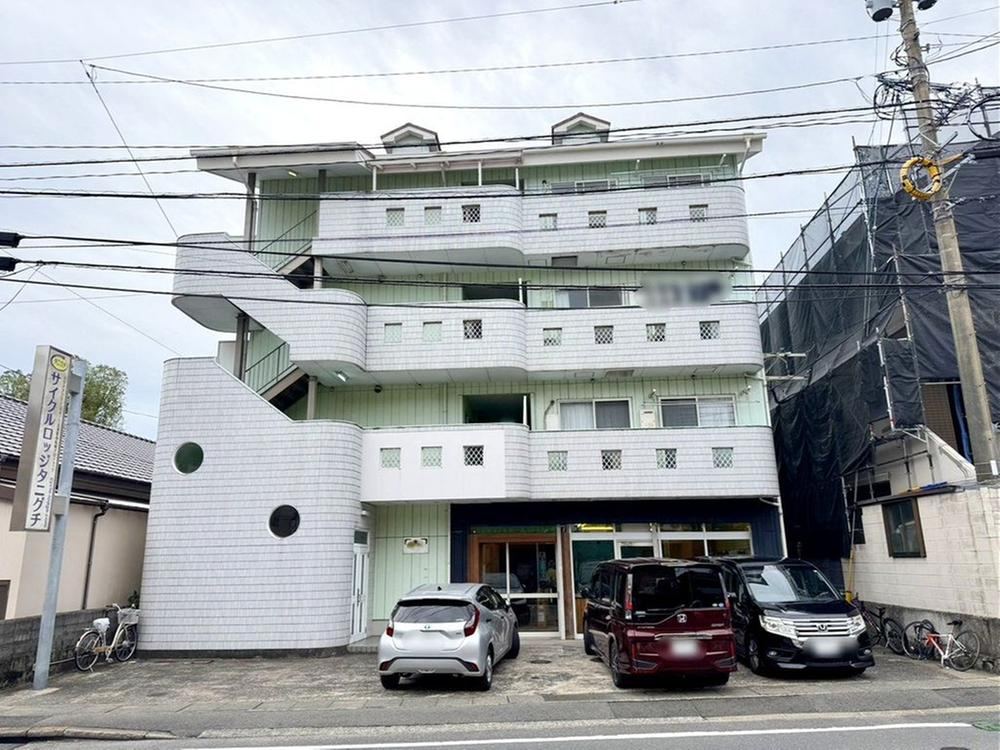 2DK apartment in Nagasaki, Nagasaki - Photo 1