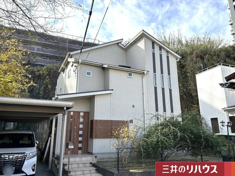 4LDK+S House with Terrace in Meinohama - Photo 1