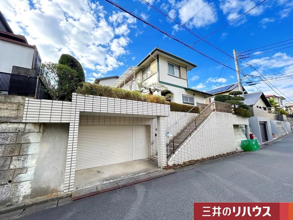 Charming 2LDK House in Shonan Takatori, Yokosuka - Photo 1