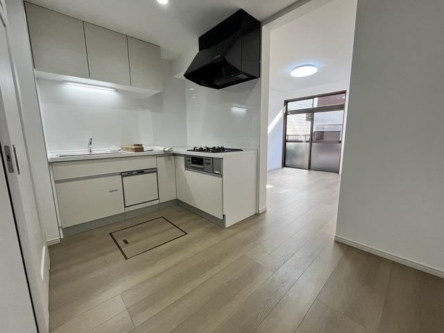 Renovated Home with Modern Finishes - Photo 1