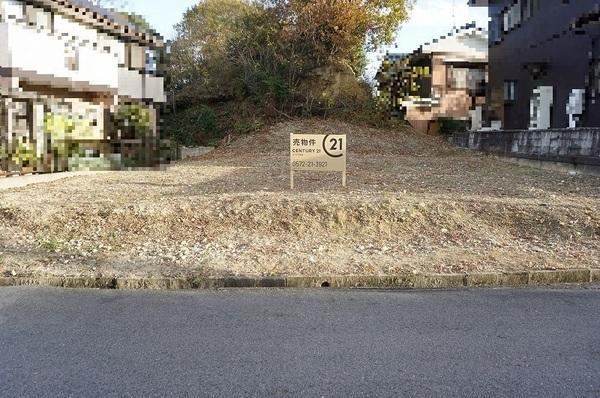 210 m² land in Tajimi, Gifu - Photo 1