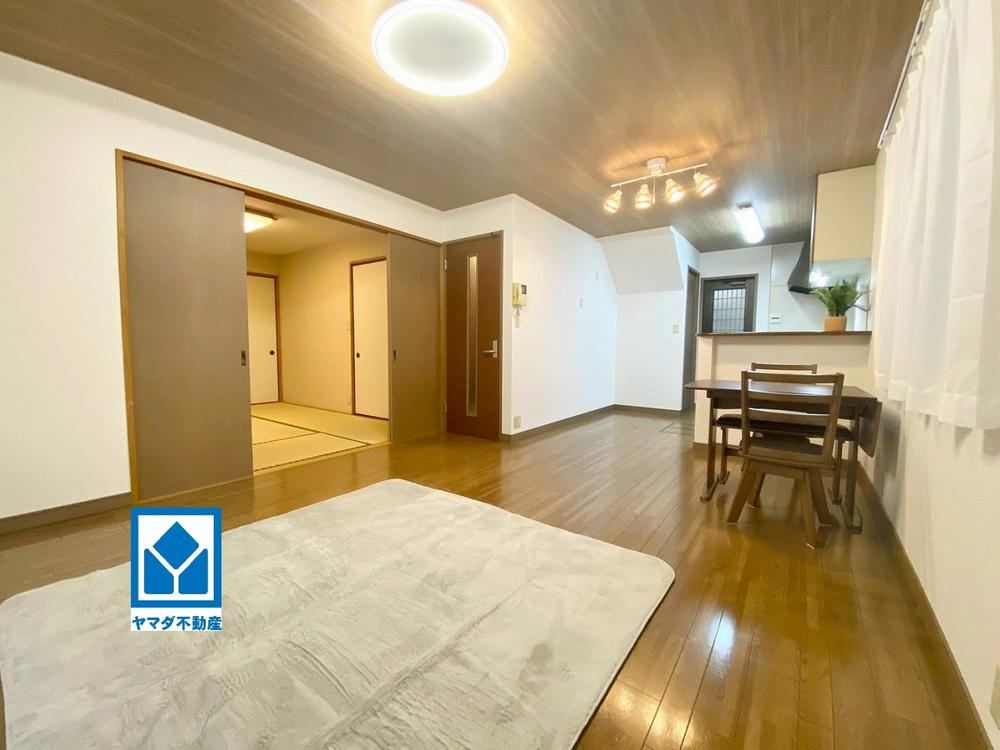 Renovated 4LDK Home in Kasuga - Photo 1