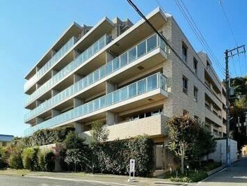 3LDK apartment in Higashinada Ward, Kobe, Hyogo - Photo 1