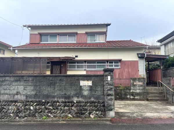 Spacious 5DK Traditional House with Parking in Imabari - Photo 1