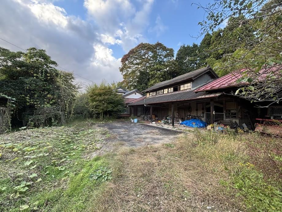 Spacious Land in Shibata Town - Photo 1