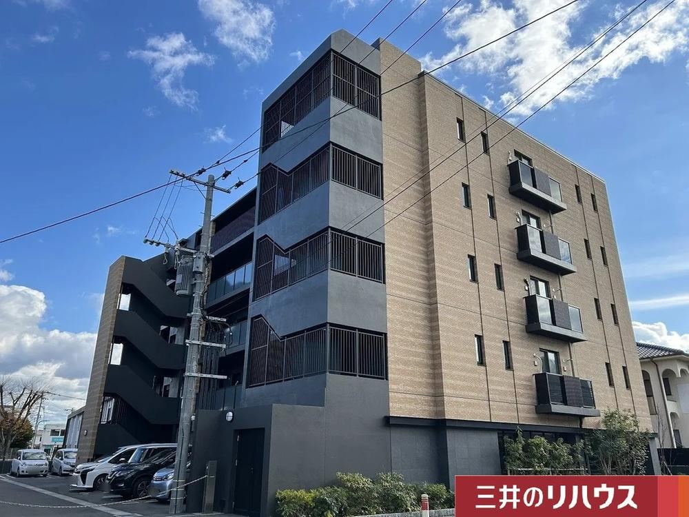 3LDK apartment in Sawara Ward, Fukuoka - Photo 1
