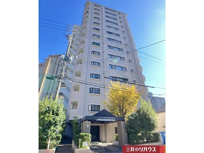 2LDK apartment in Iwakura, Aichi - Photo 1
