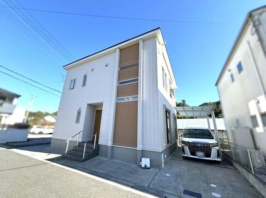 Well-Maintained 3LDK House Built in 2020 - Photo 1