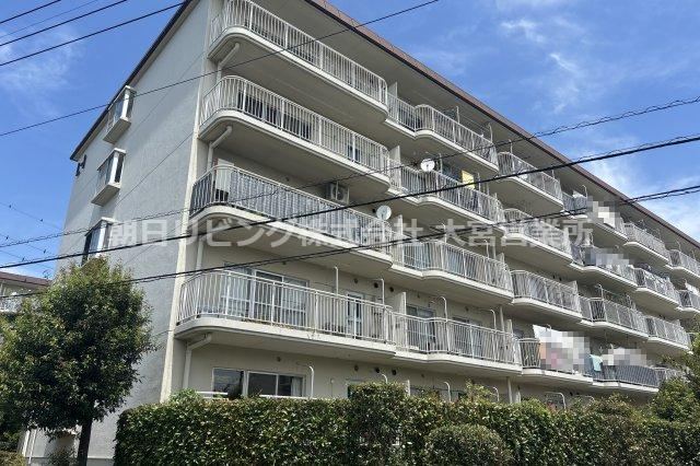 Spacious 3LDK in a Large Community - Photo 1